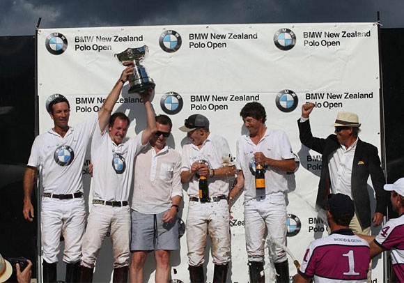 Images tagged "bmw-nz-polo-open"
